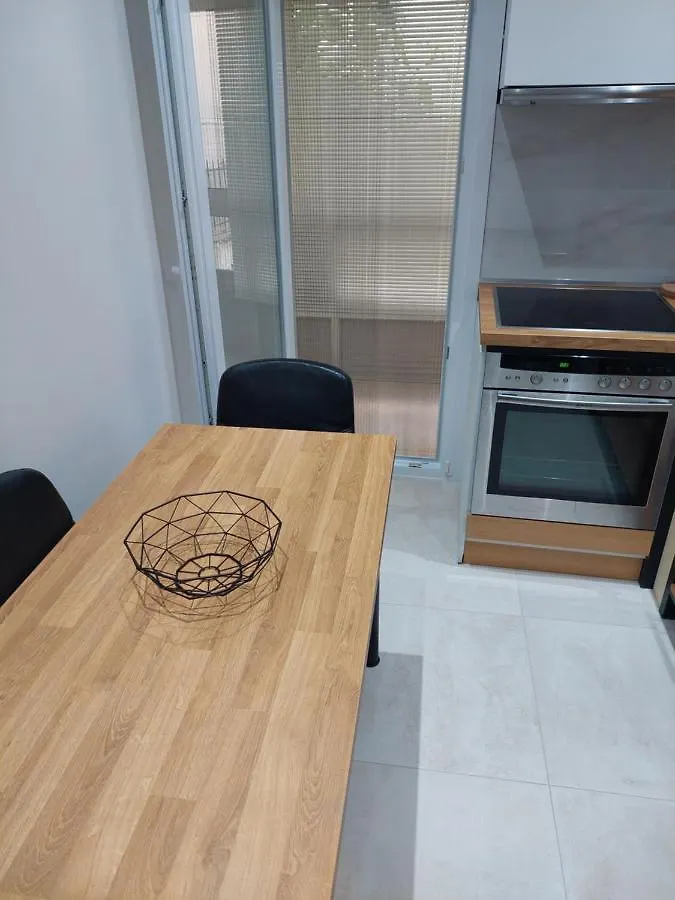 B&M Cozy Apartment Thessaloniki Greece